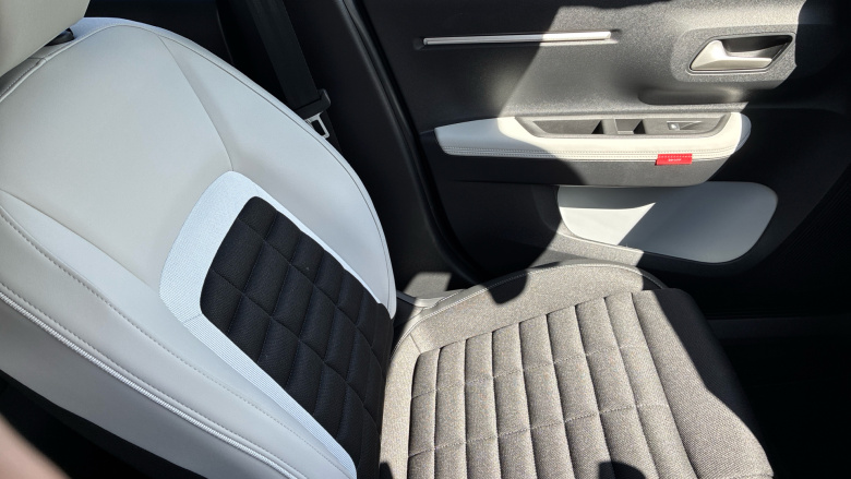 Citroen C3 Aircross 83kW Standard Range Max 44kWh 5dr Auto Electric Hatchback